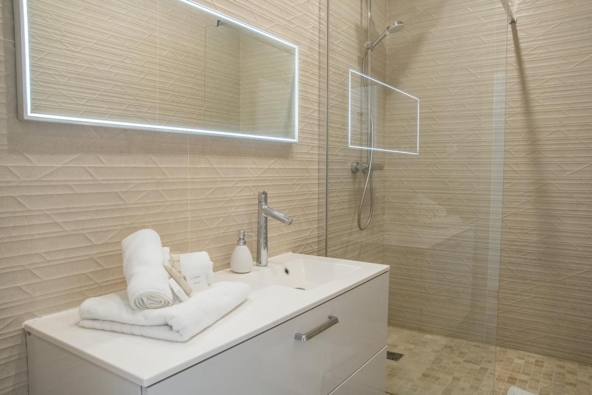 Appartement Spacieux Et Renove Paříž Exteriér fotografie